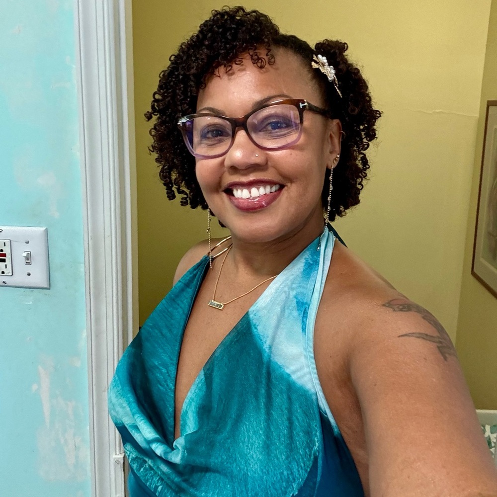 Meet your Posher, Michele